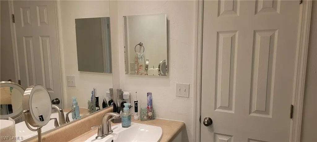 4705 Fiji Lane Bonita Springs FL 34134