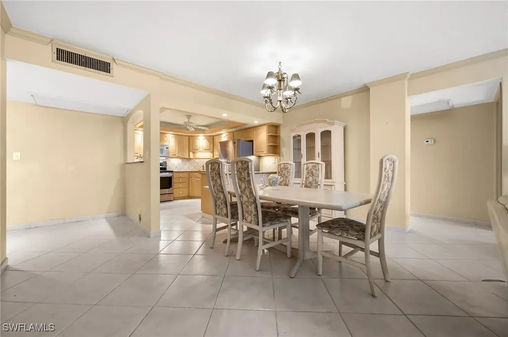 3 Bluebill Avenue Naples FL 34108