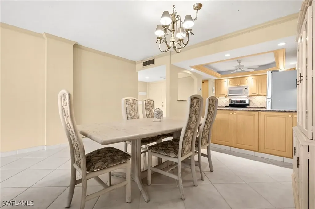 3 Bluebill Avenue Naples FL 34108