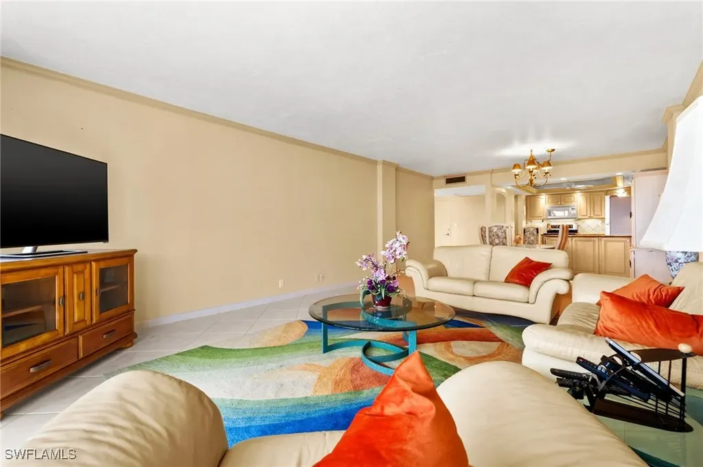 3 Bluebill Avenue Naples FL 34108