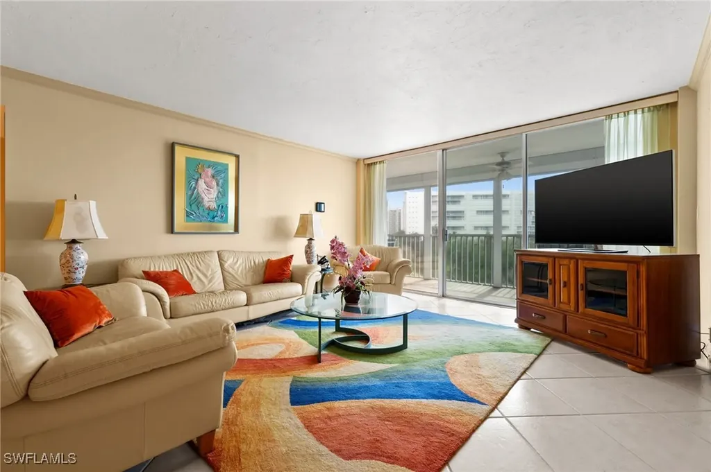 3 Bluebill Avenue Naples FL 34108