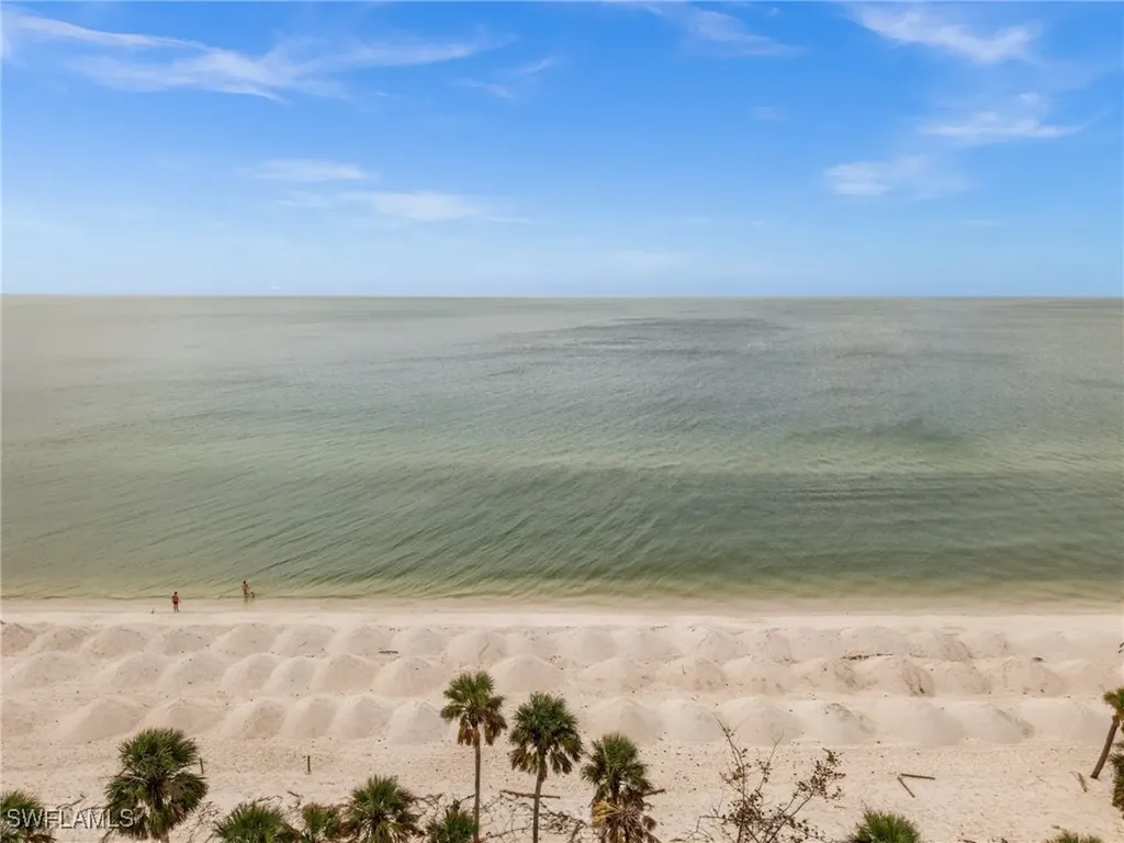3 Bluebill Avenue Naples FL 34108