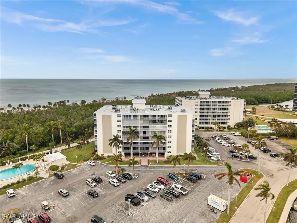 3 Bluebill Avenue Naples FL 34108