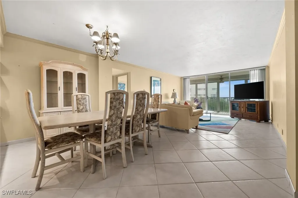 3 Bluebill Avenue Naples FL 34108