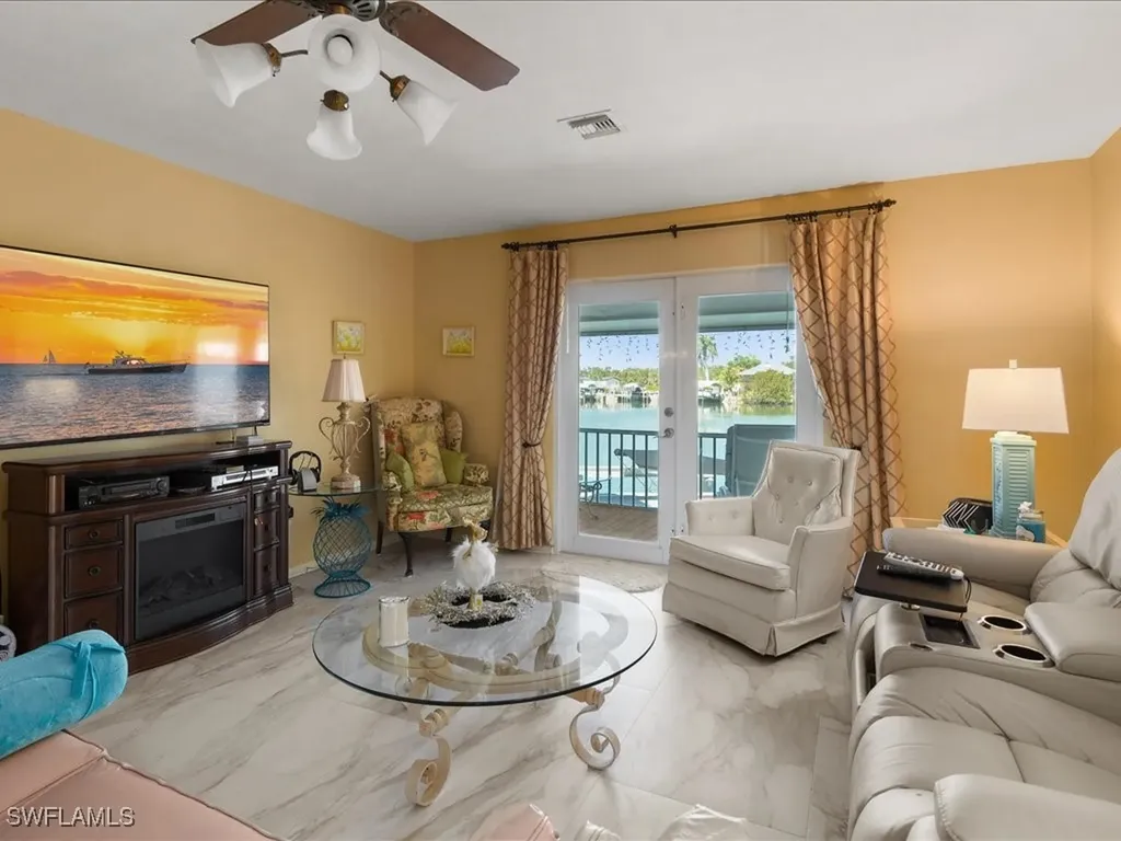 565 Coconut Avenue Goodland FL 34140