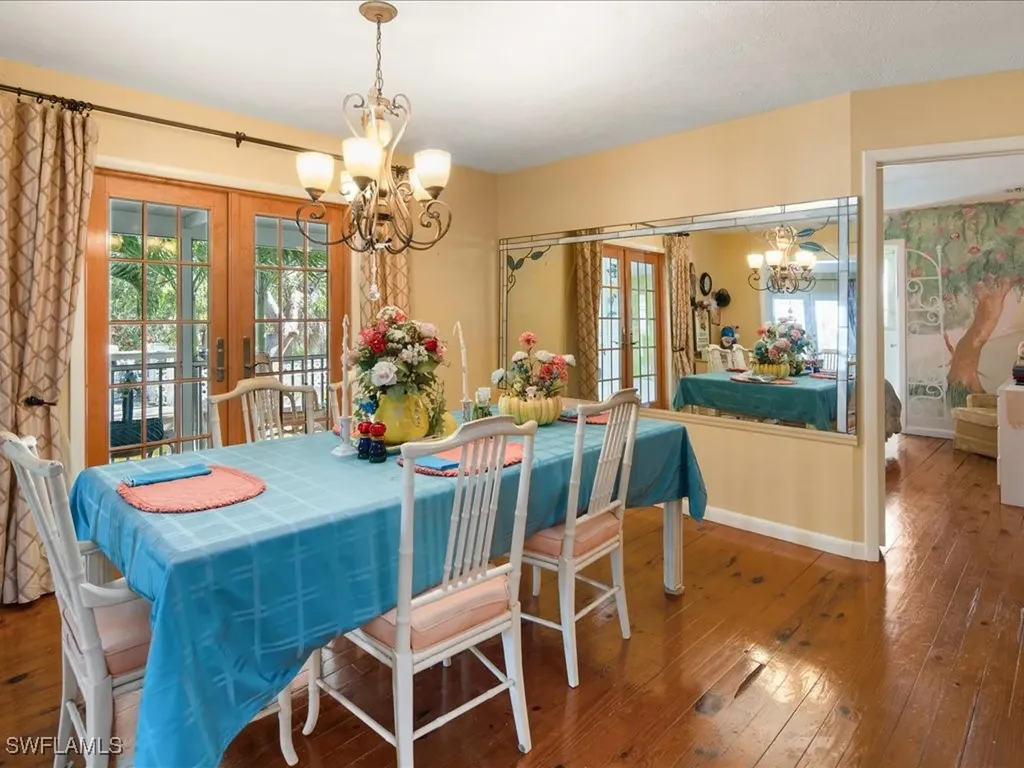 565 Coconut Avenue Goodland FL 34140