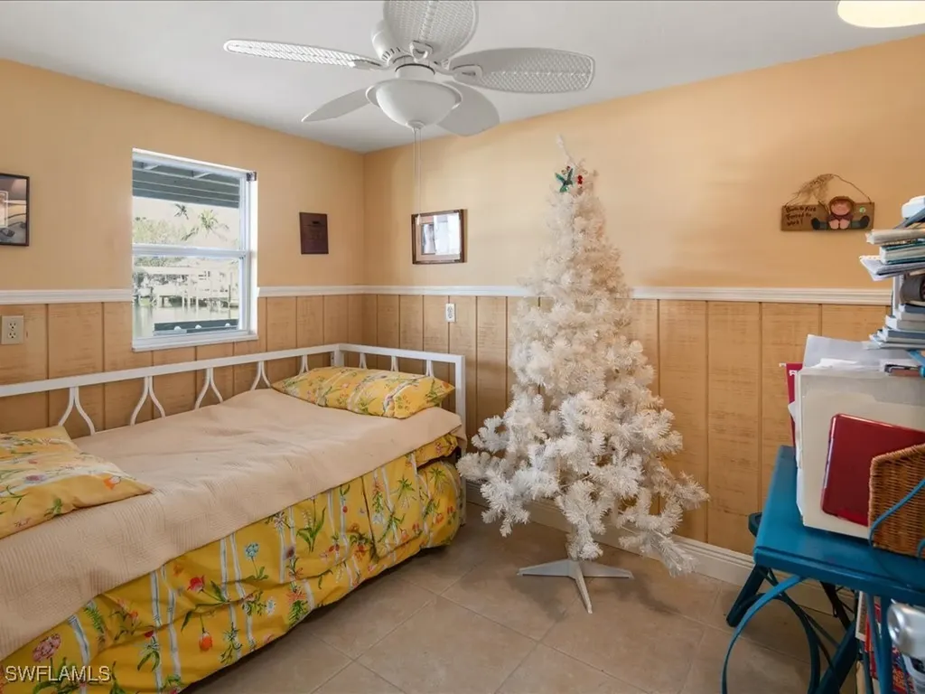 565 Coconut Avenue Goodland FL 34140