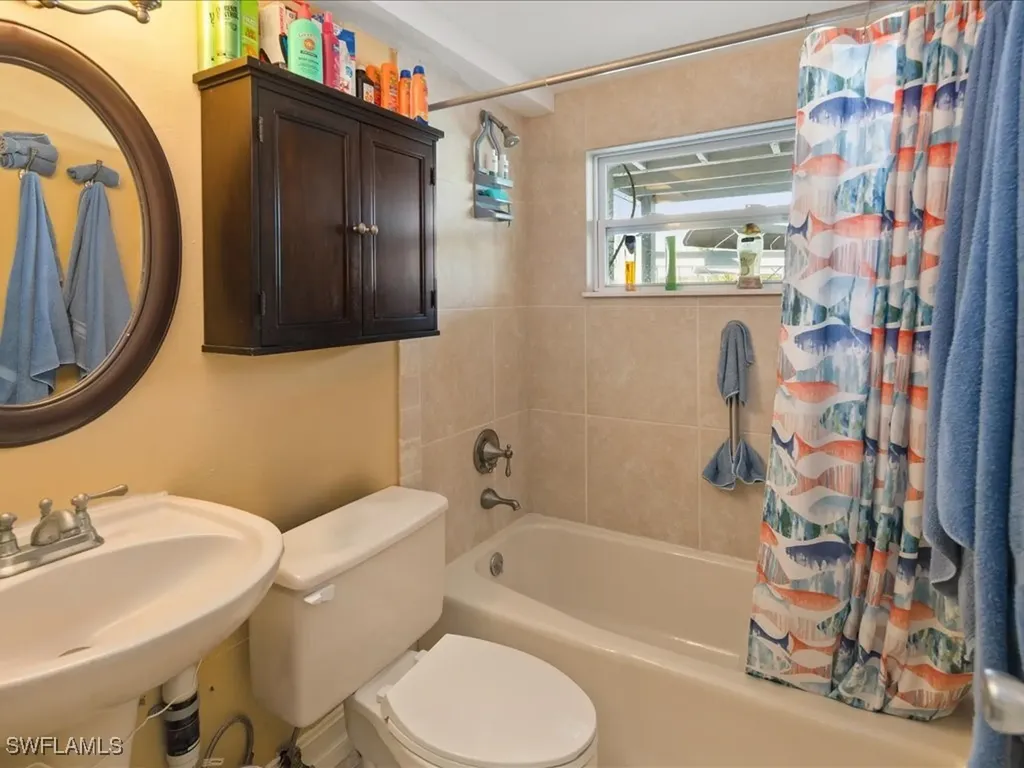 565 Coconut Avenue Goodland FL 34140