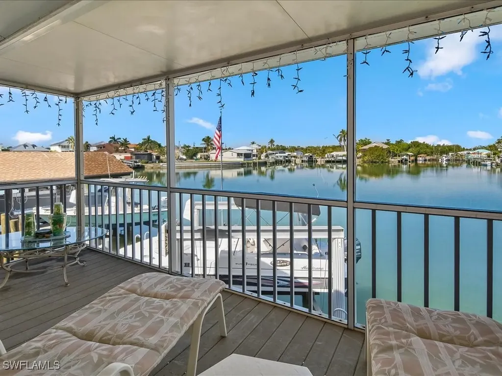 565 Coconut Avenue Goodland FL 34140