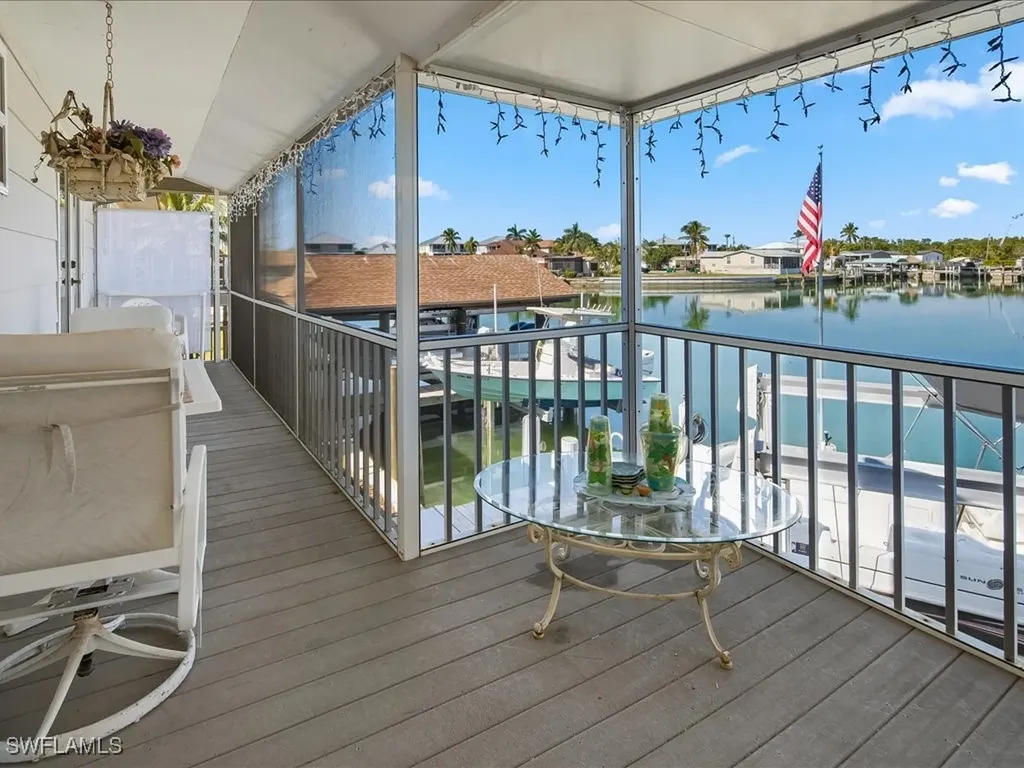 565 Coconut Avenue Goodland FL 34140