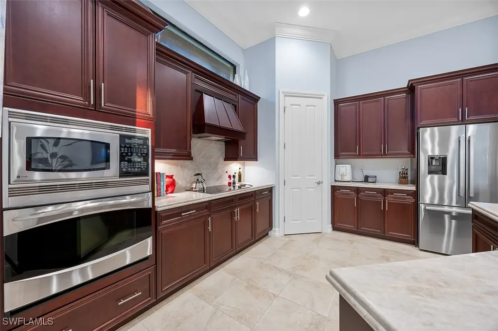 7453 Martinique Terrace Naples FL 34113