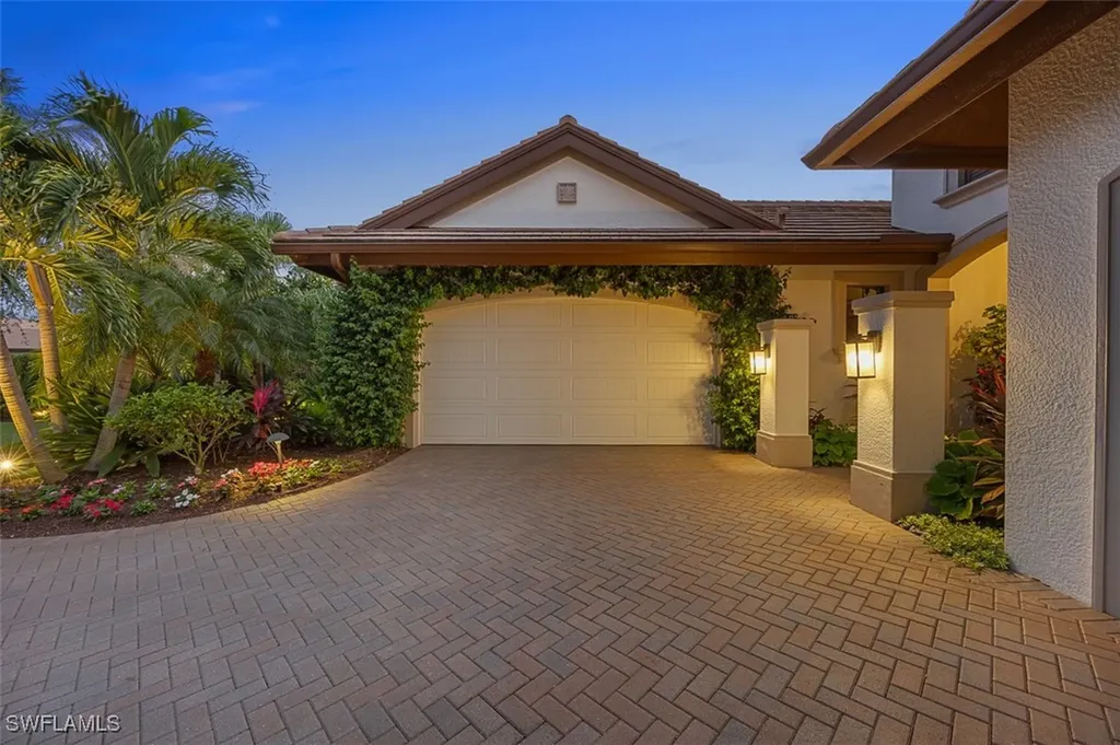 7453 Martinique Terrace Naples FL 34113
