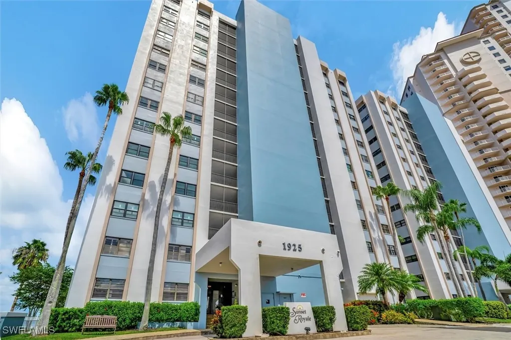 1925 Clifford Street Fort Myers FL 33901