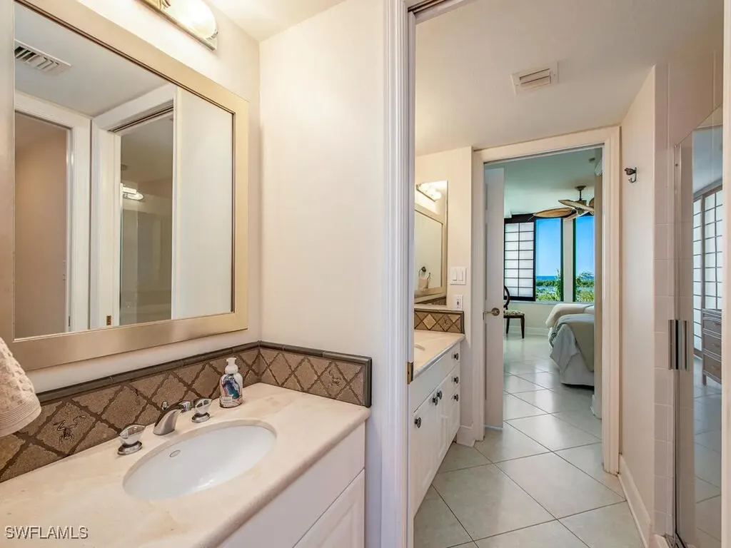 6849 Grenadier Boulevard Naples FL 34108