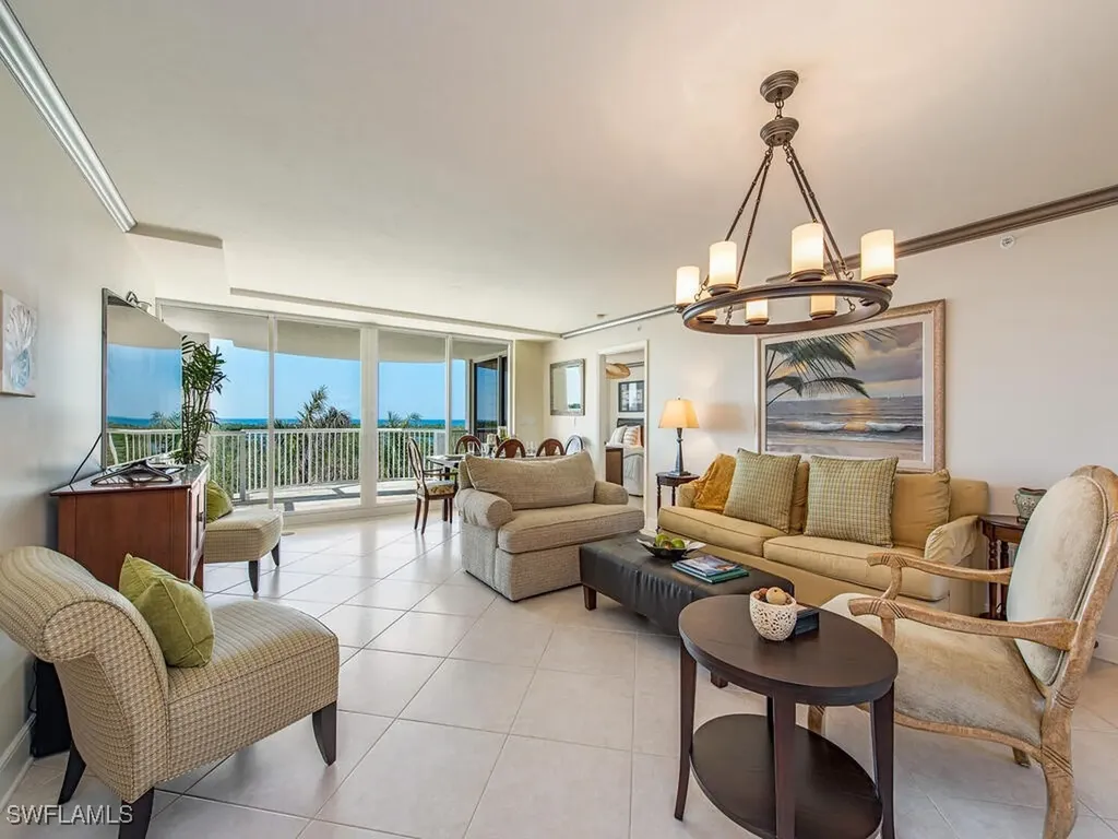 6849 Grenadier Boulevard Naples FL 34108
