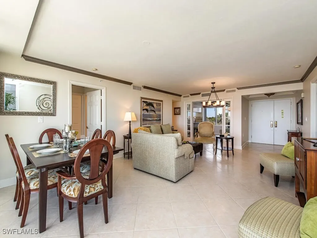 6849 Grenadier Boulevard Naples FL 34108