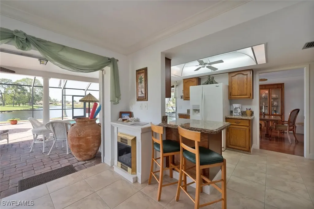 556 Landmark Drive Naples FL 34112