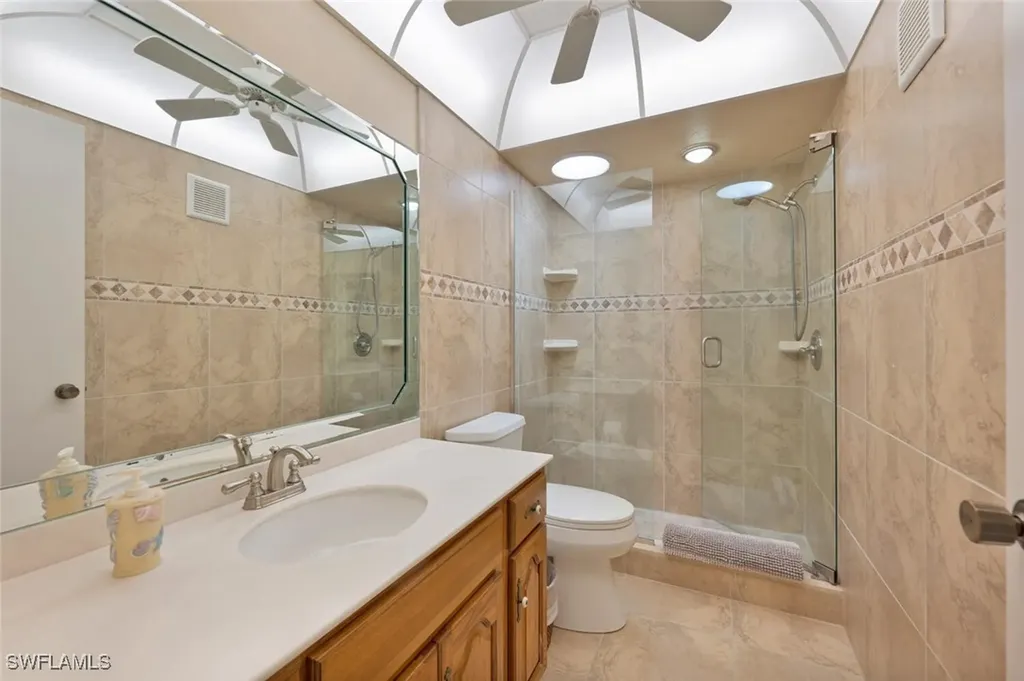 556 Landmark Drive Naples FL 34112