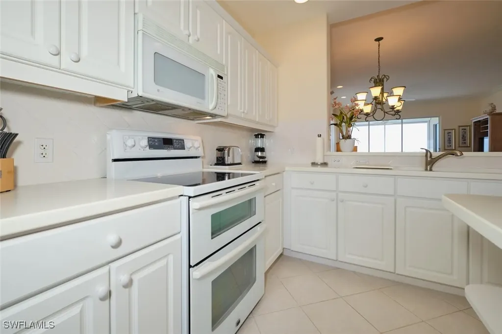 9111 Southmont Cove Fort Myers FL 33908
