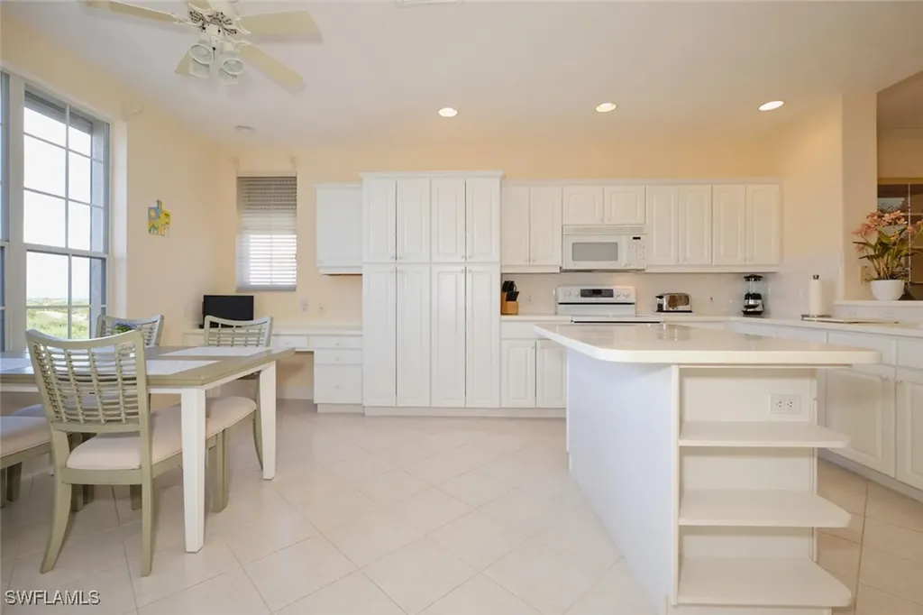 9111 Southmont Cove Fort Myers FL 33908