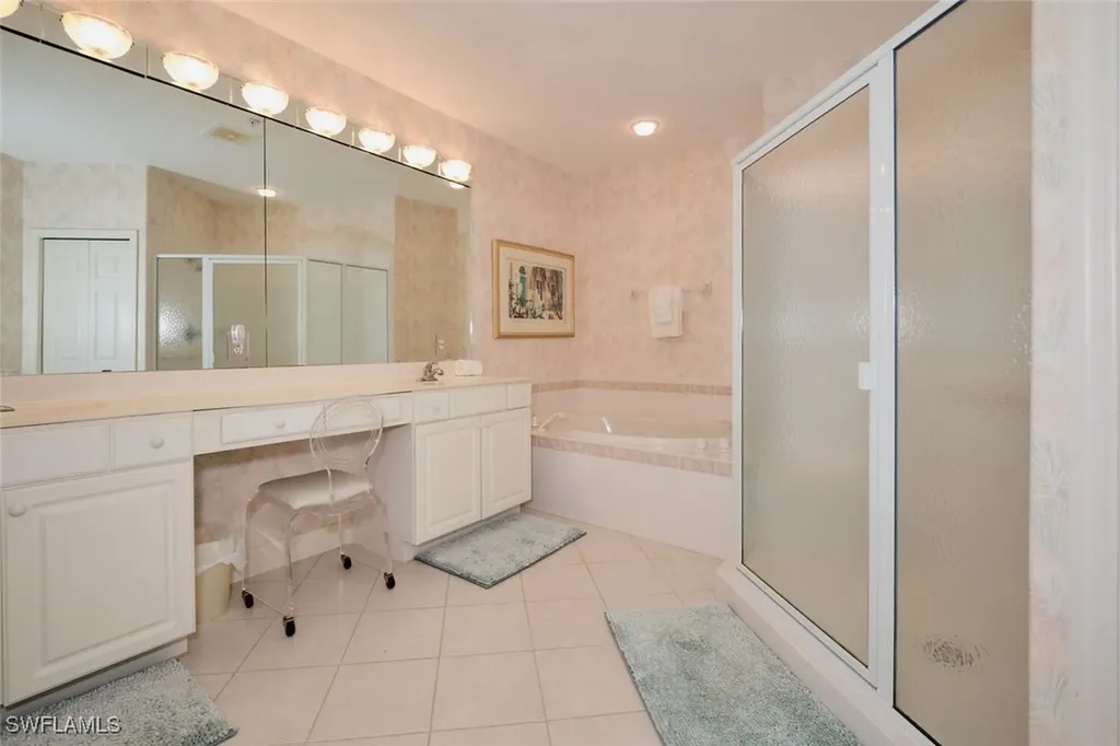 9111 Southmont Cove Fort Myers FL 33908