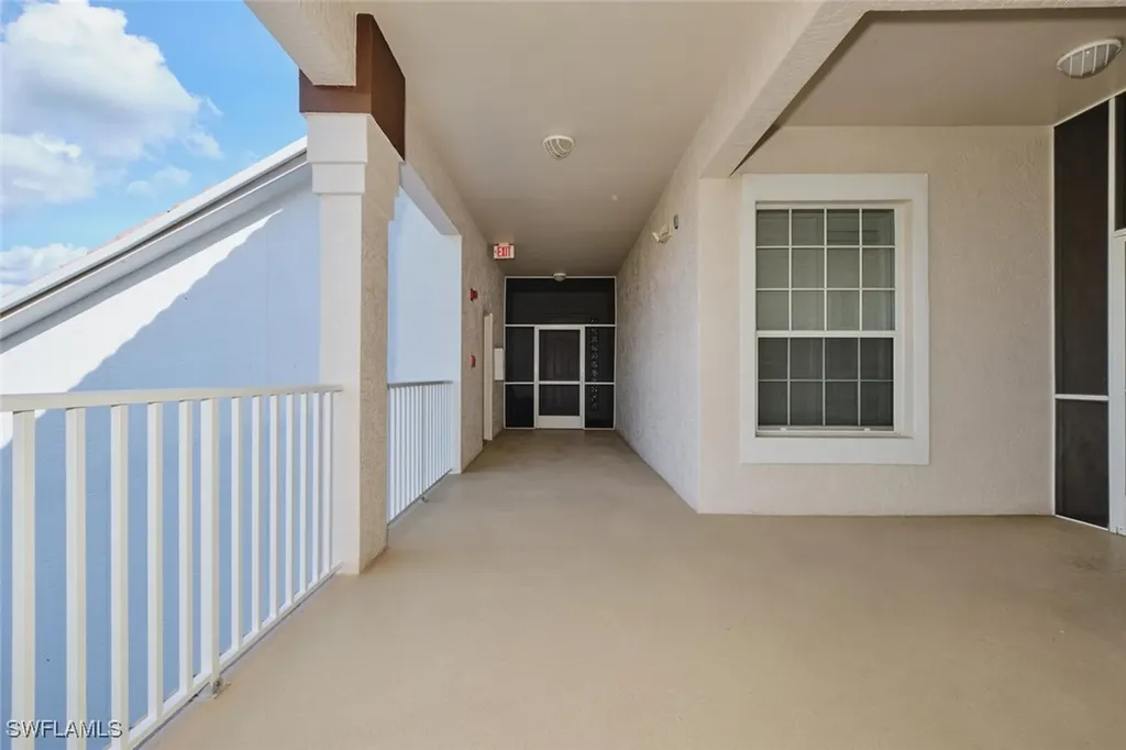 9111 Southmont Cove Fort Myers FL 33908
