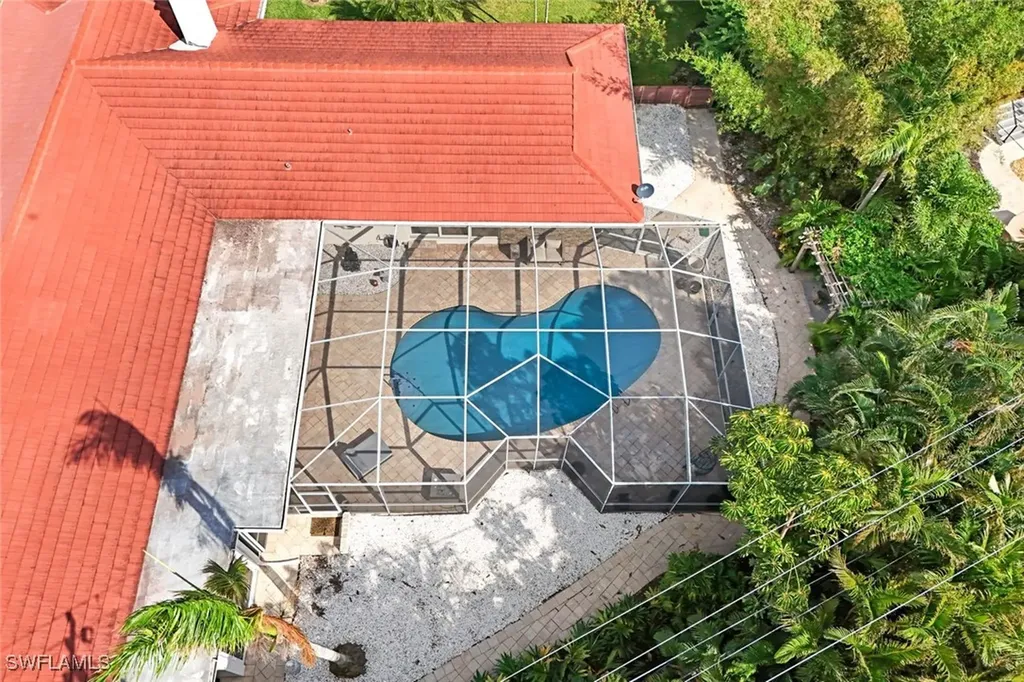 2943 Valencia Way Fort Myers FL 33901