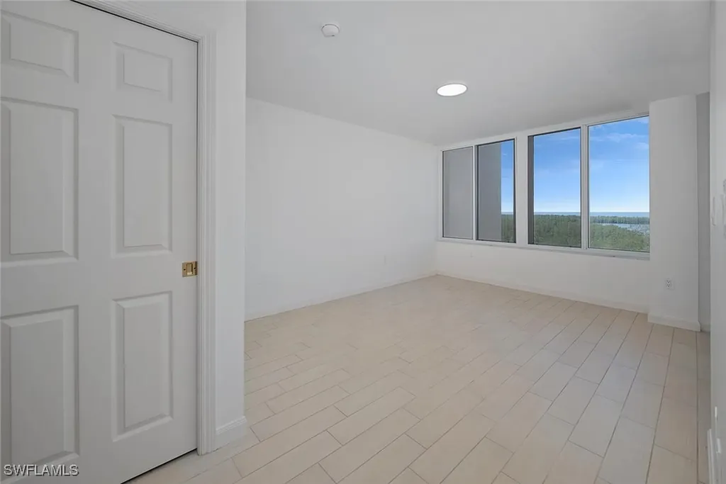 6849 Grenadier Boulevard Naples FL 34108
