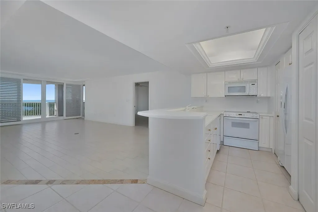 6849 Grenadier Boulevard Naples FL 34108
