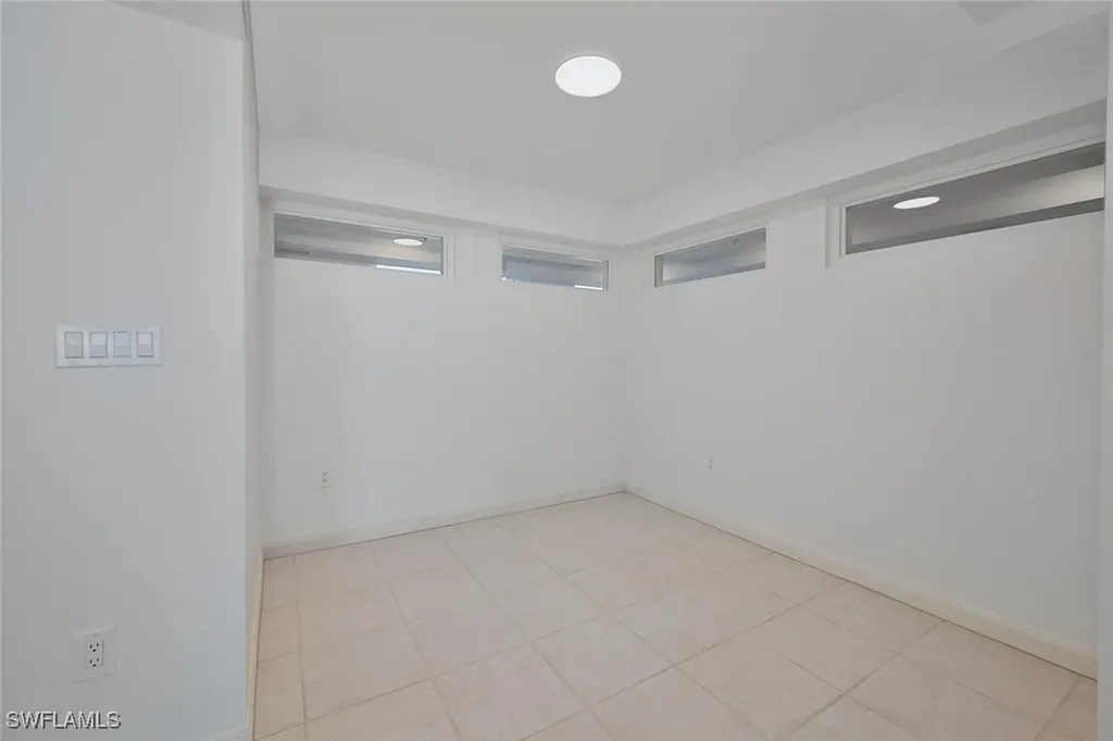 6849 Grenadier Boulevard Naples FL 34108