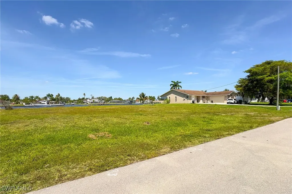 13364 Marquette Boulevard Fort Myers FL 33905