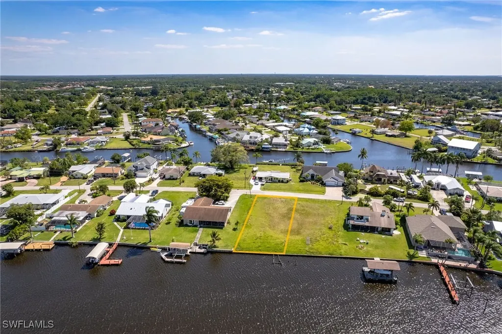 13364 Marquette Boulevard Fort Myers FL 33905