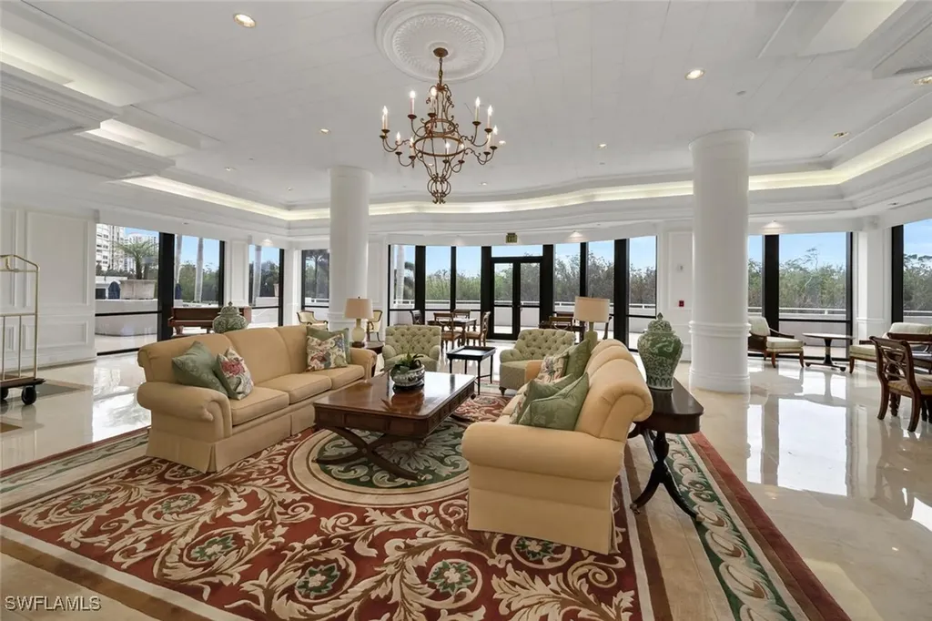 6849 Grenadier Boulevard Naples FL 34108