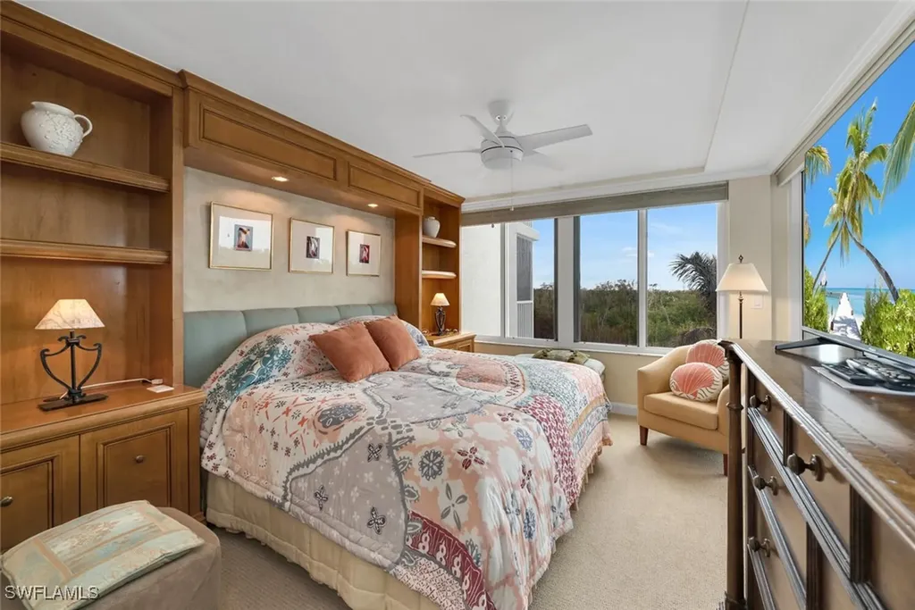 6849 Grenadier Boulevard Naples FL 34108