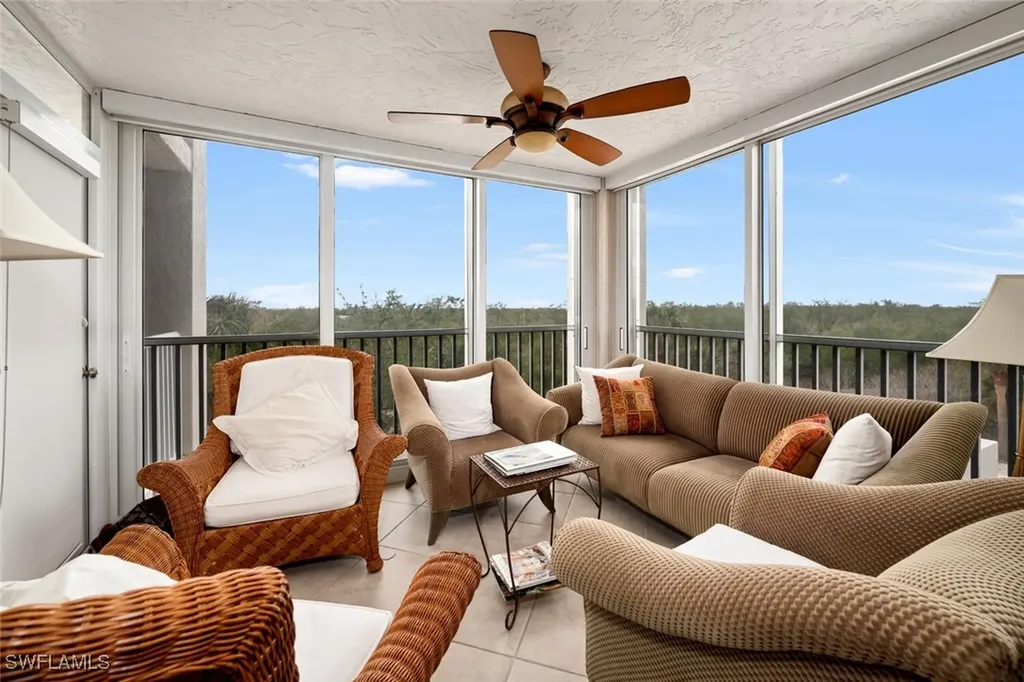 6849 Grenadier Boulevard Naples FL 34108