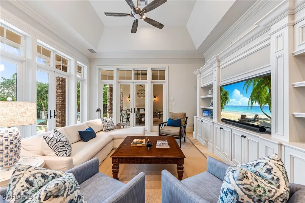 2560 W Half Moon Walk Naples FL 34102