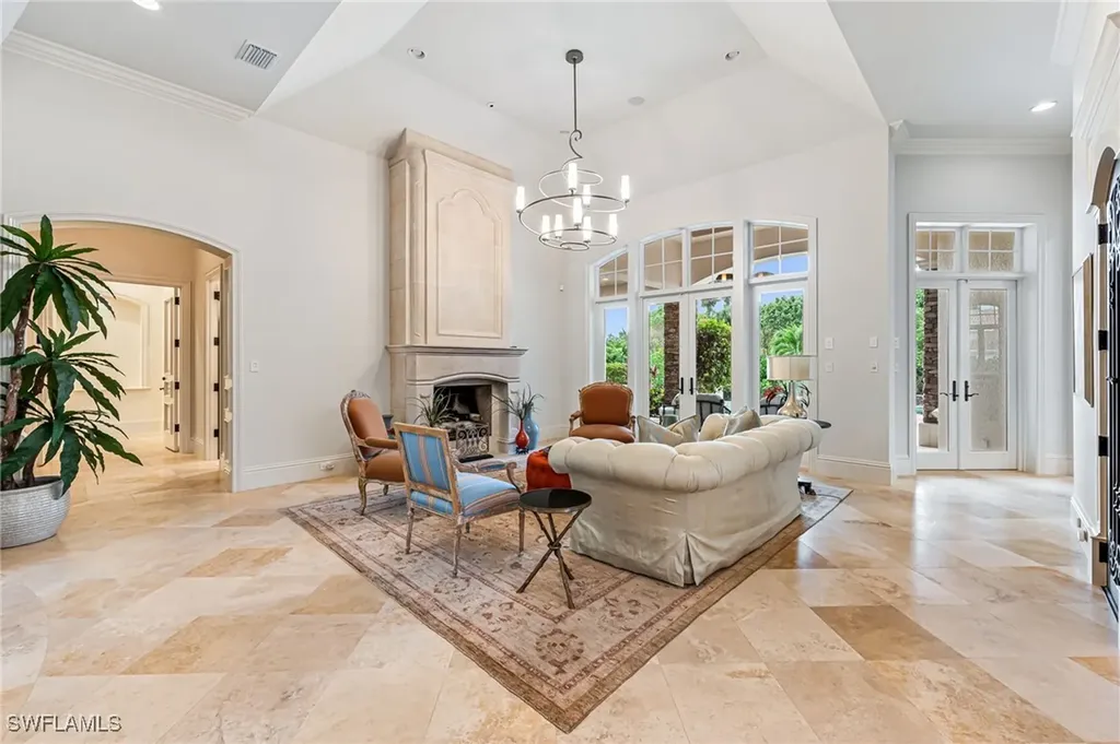 2560 W Half Moon Walk Naples FL 34102
