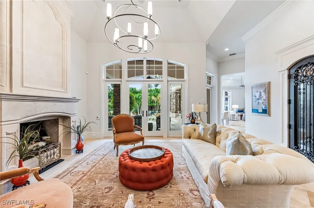 2560 W Half Moon Walk Naples FL 34102