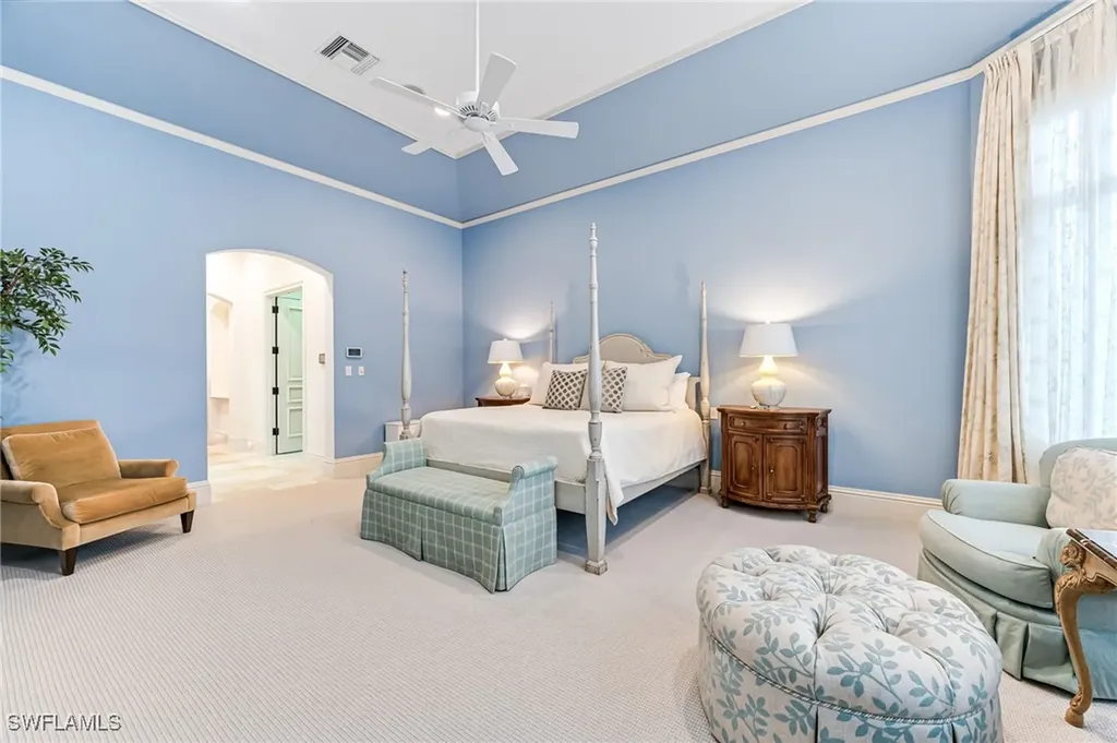 2560 W Half Moon Walk Naples FL 34102