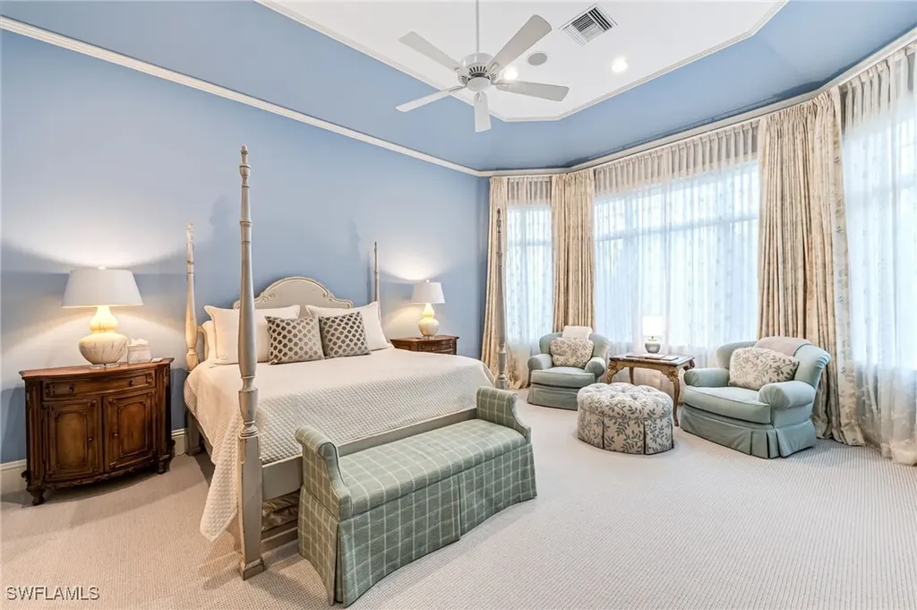 2560 W Half Moon Walk Naples FL 34102