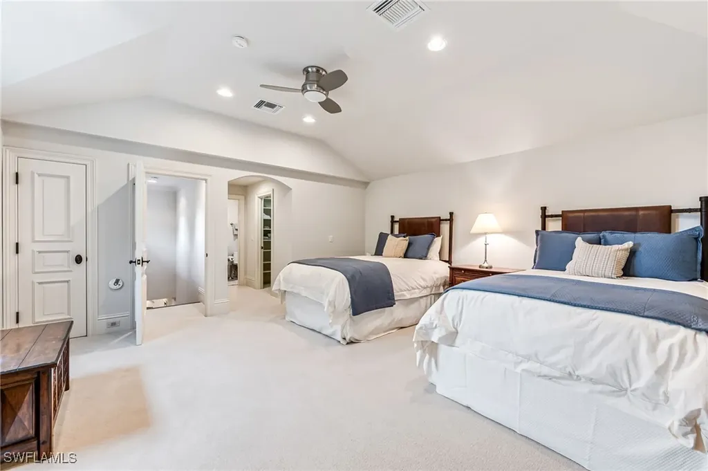 2560 W Half Moon Walk Naples FL 34102