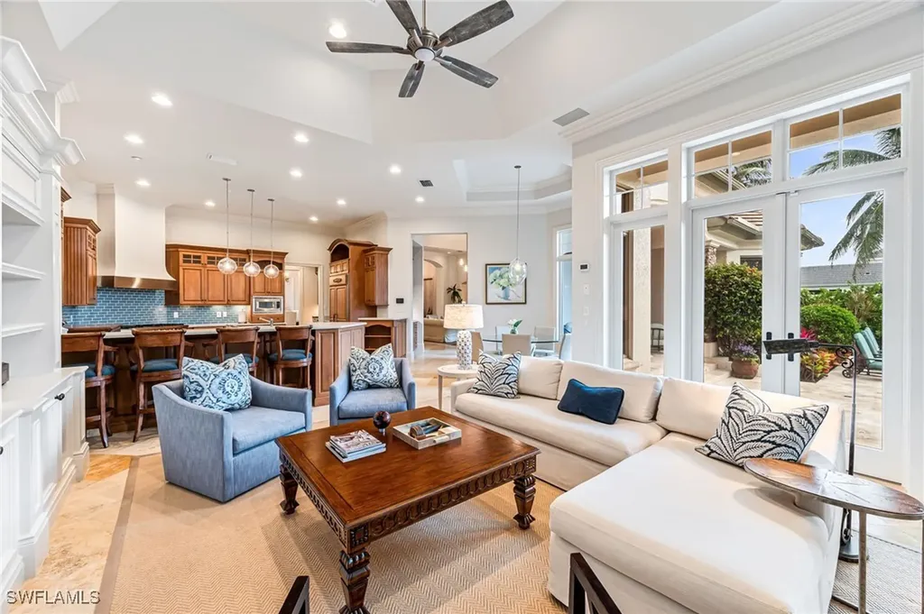 2560 W Half Moon Walk Naples FL 34102