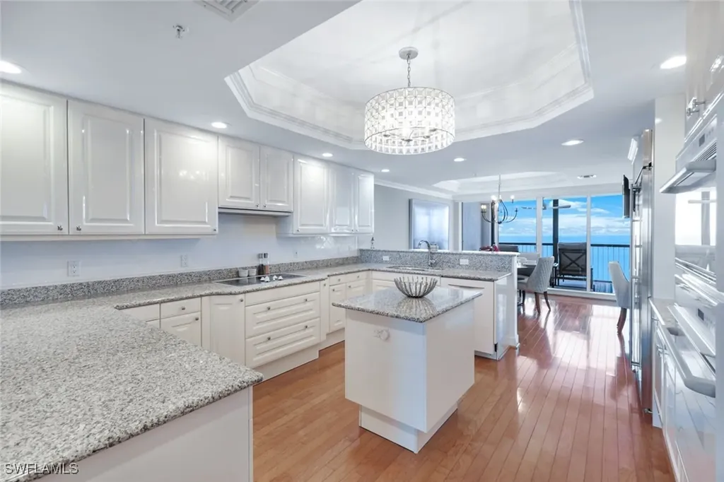 8473 Bay Colony Drive Naples FL 34108