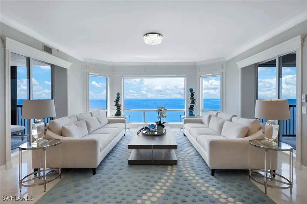 8473 Bay Colony Drive Naples FL 34108