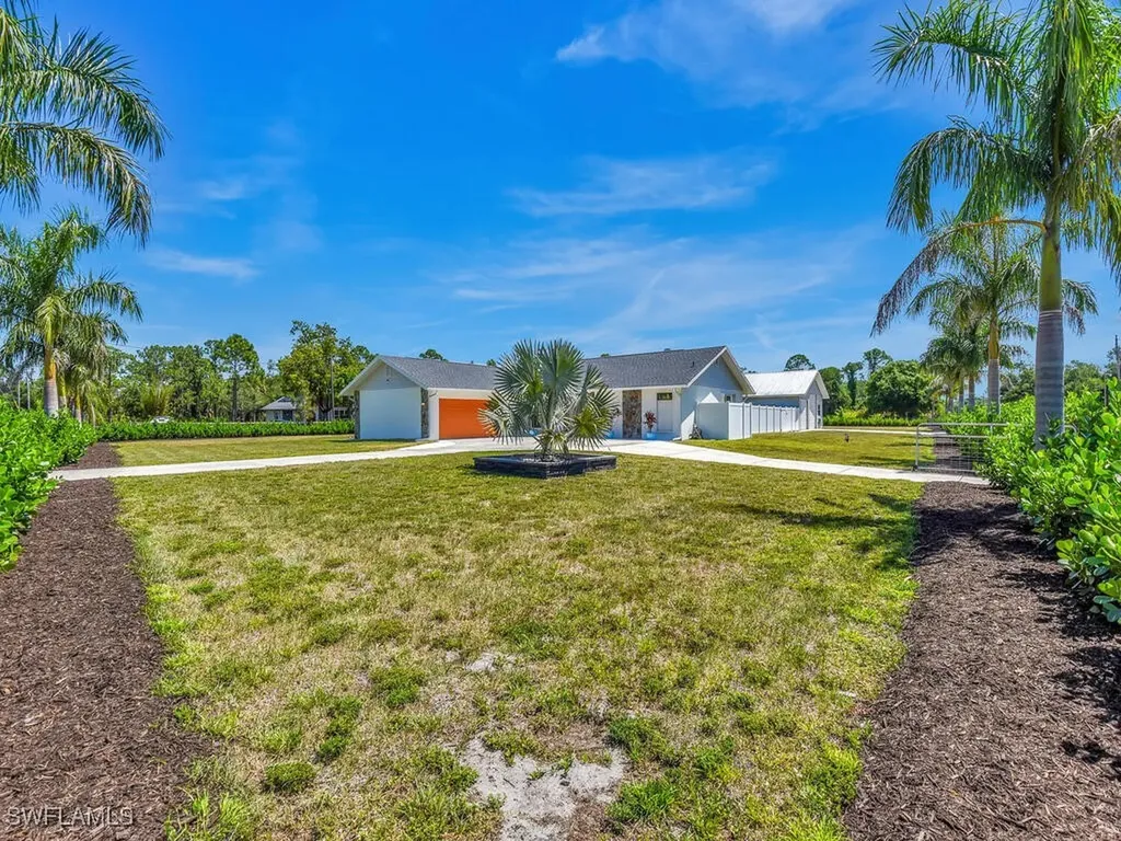 18200 Slater Road North Fort Myers FL 33917