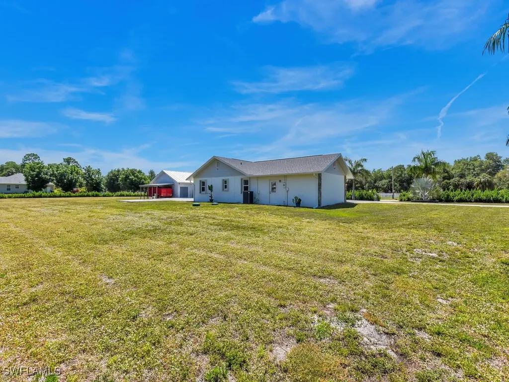 18200 Slater Road North Fort Myers FL 33917