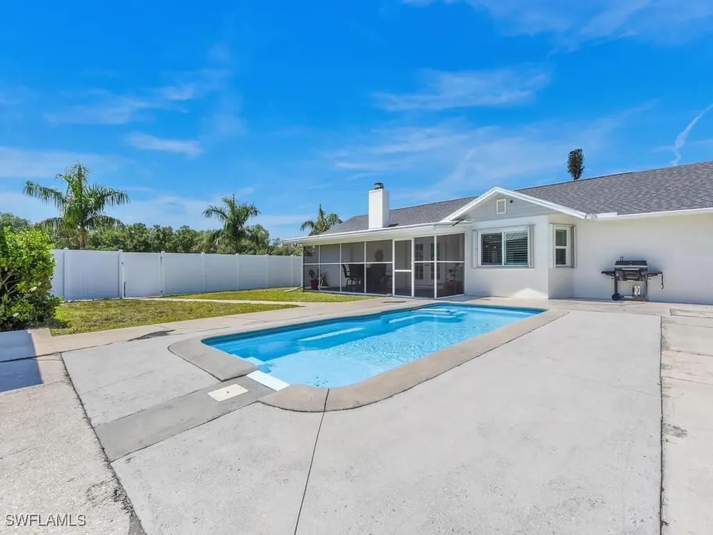 18200 Slater Road North Fort Myers FL 33917