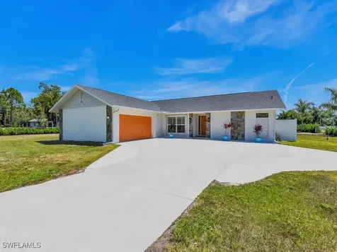 18200 Slater Road North Fort Myers FL 33917