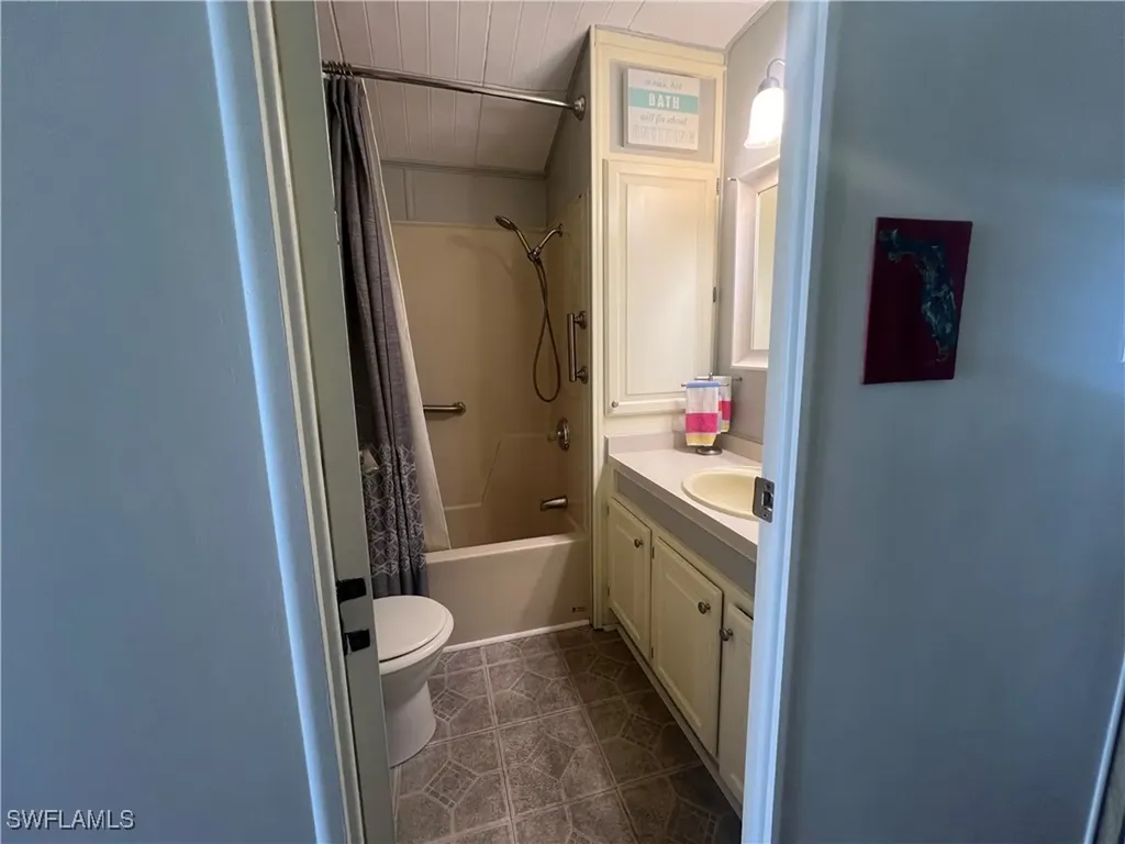 3241 Ott Lane Bonita Springs FL 34134