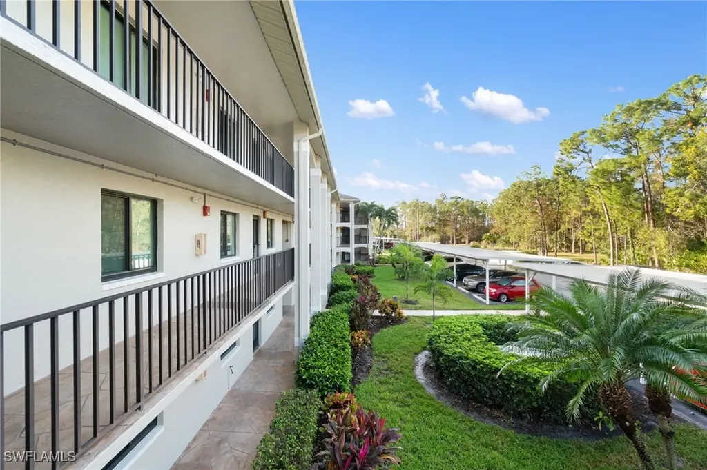 5741 Deauville Circle Naples FL 34112